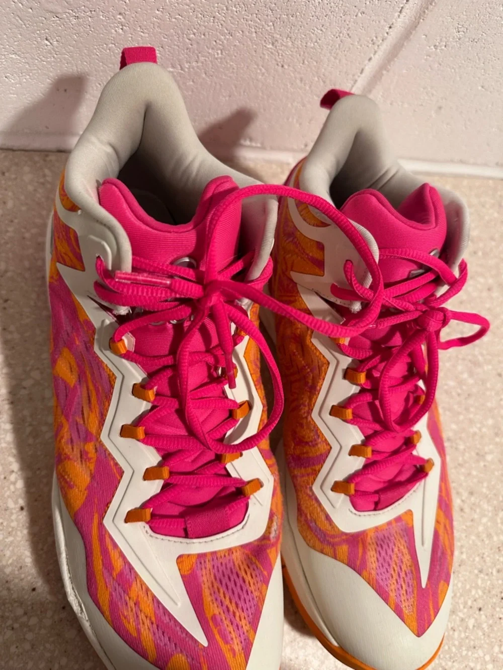 Moolah Neovolt Pro V2 Pink Orange White Basketball Shoes Women's Size 11 GUC